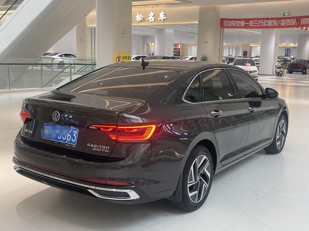 Volkswagen Sagitar