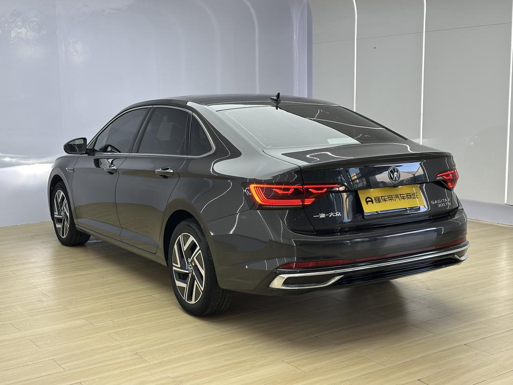 Volkswagen Sagitar