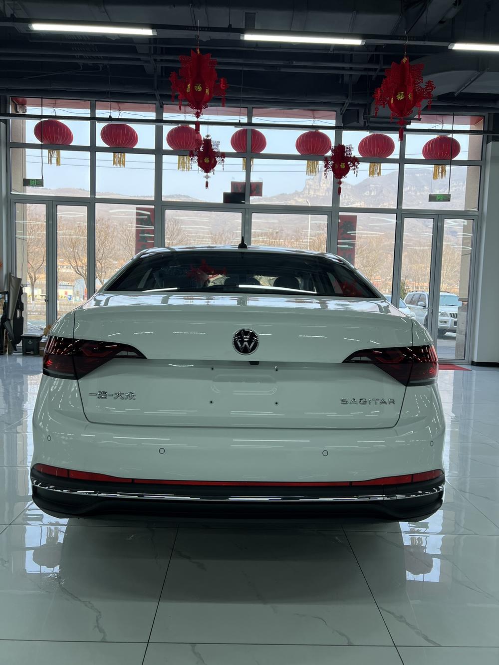 Volkswagen Sagitar