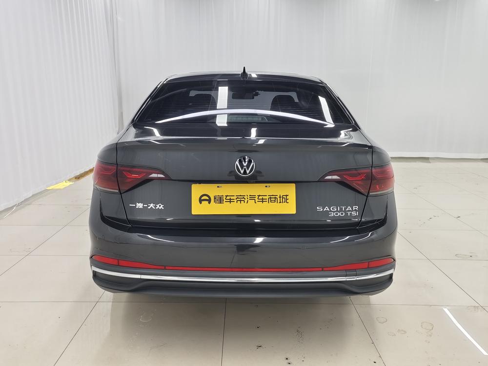 Volkswagen Sagitar