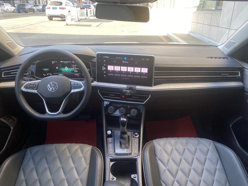 Volkswagen Sagitar