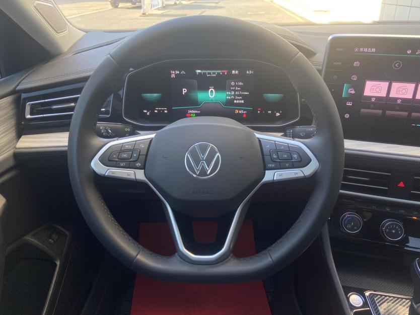 Volkswagen Sagitar