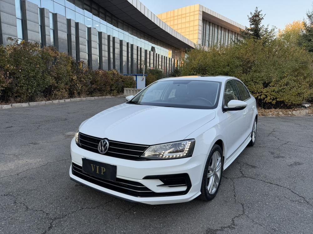 Volkswagen Sagitar