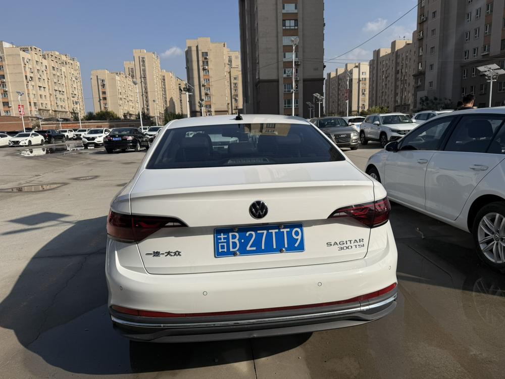 Volkswagen Sagitar