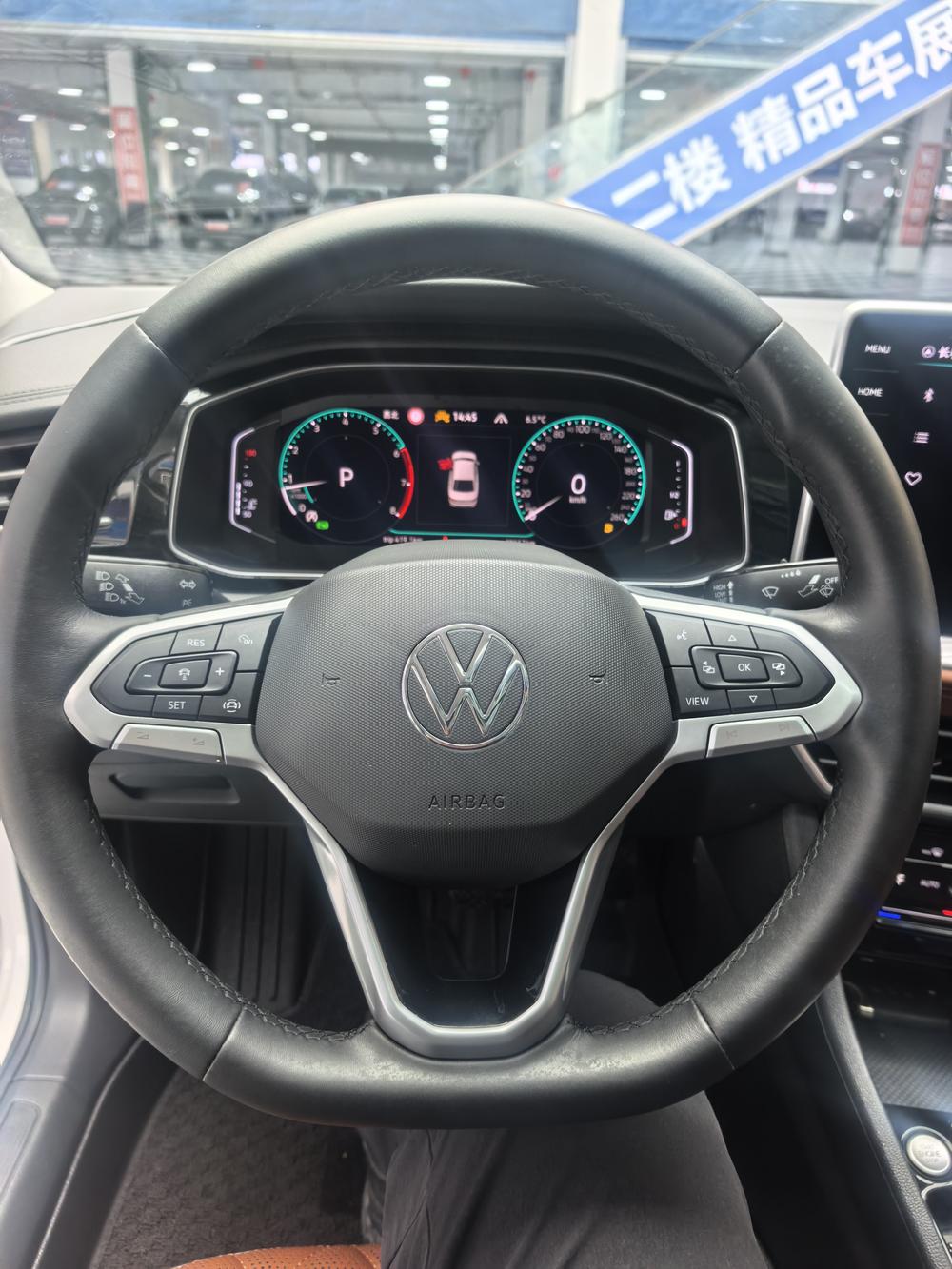 Volkswagen Sagitar