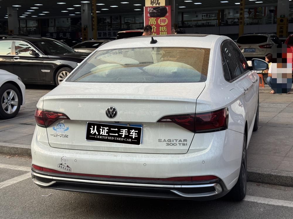 Volkswagen Sagitar