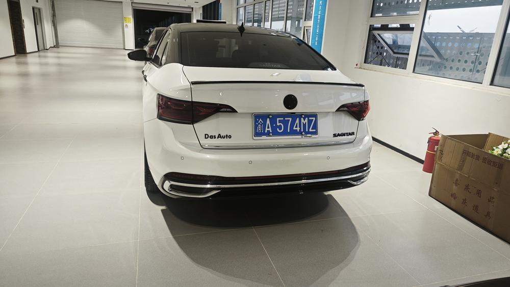 Volkswagen Sagitar