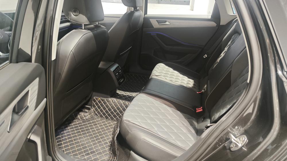 Volkswagen Sagitar