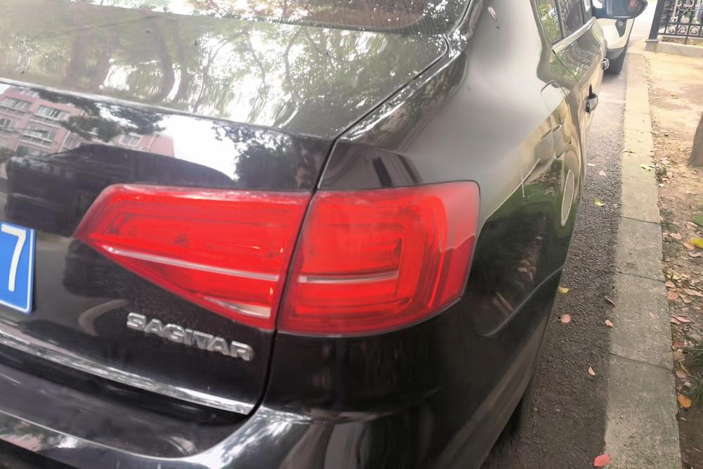 Volkswagen Sagitar