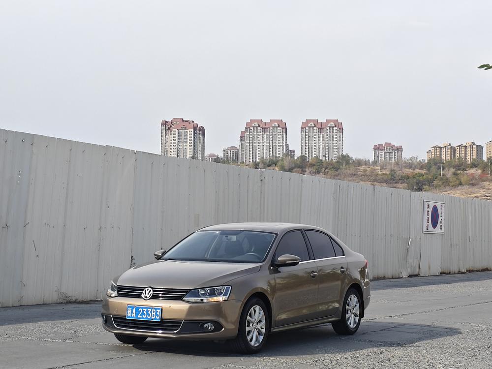 Volkswagen Sagitar