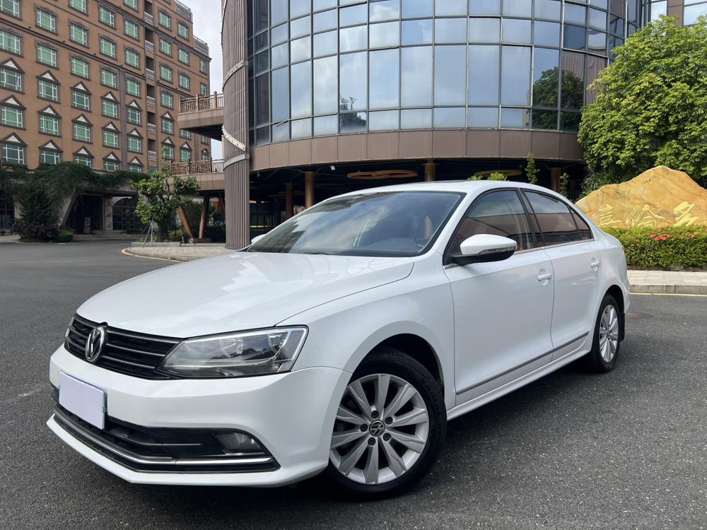 Volkswagen Sagitar