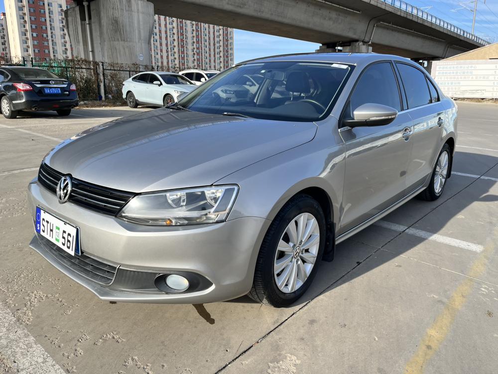 Volkswagen Sagitar