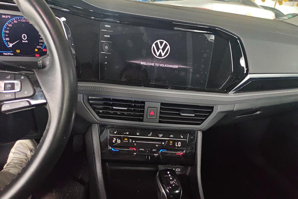 Volkswagen Sagitar