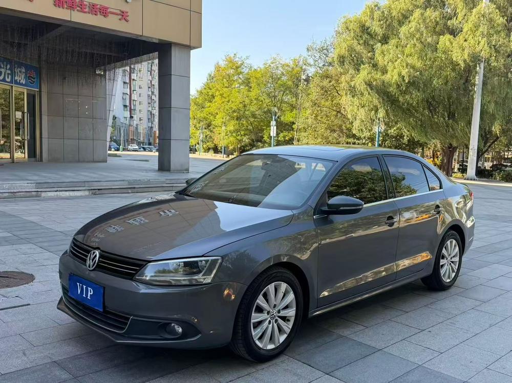 Volkswagen Sagitar