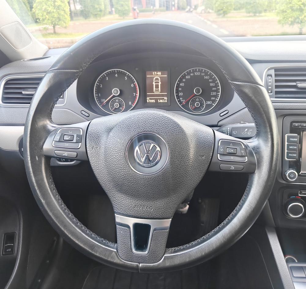 Volkswagen Sagitar