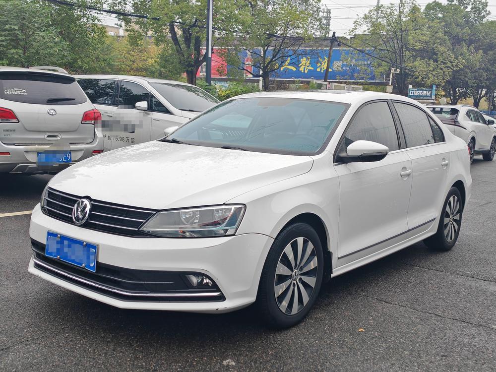 Volkswagen Sagitar