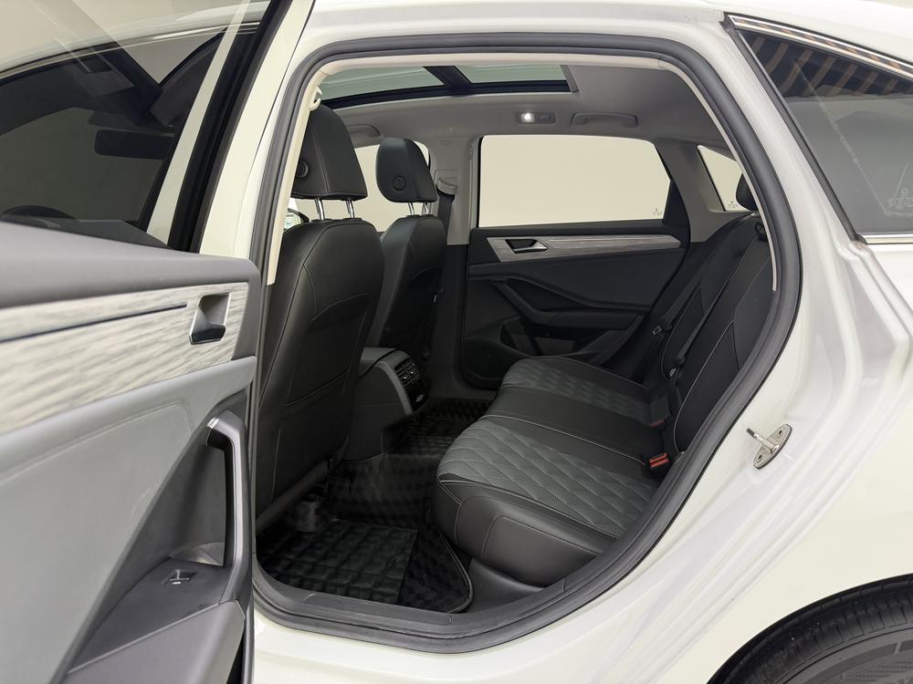 Volkswagen Sagitar