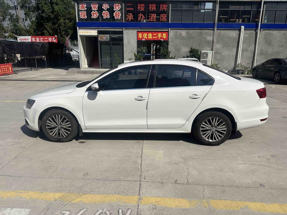 Volkswagen Sagitar