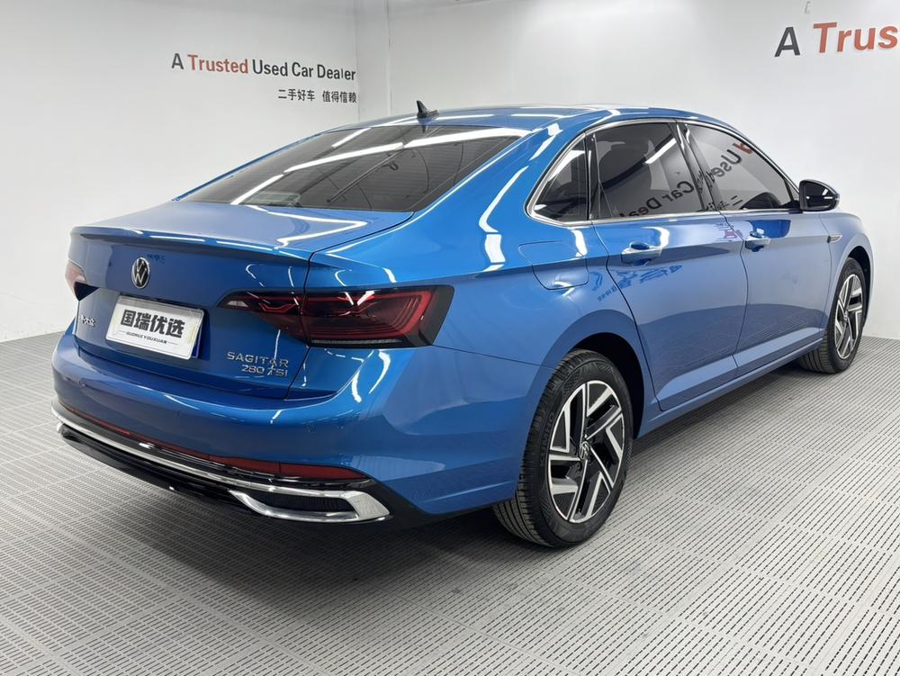 Volkswagen Sagitar
