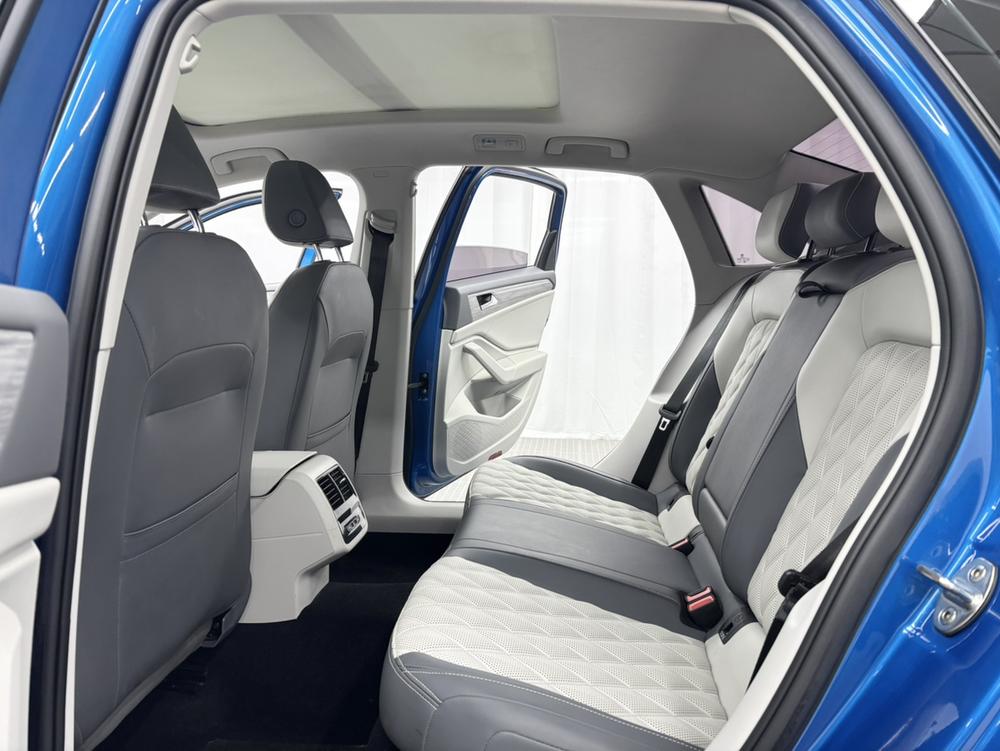 Volkswagen Sagitar