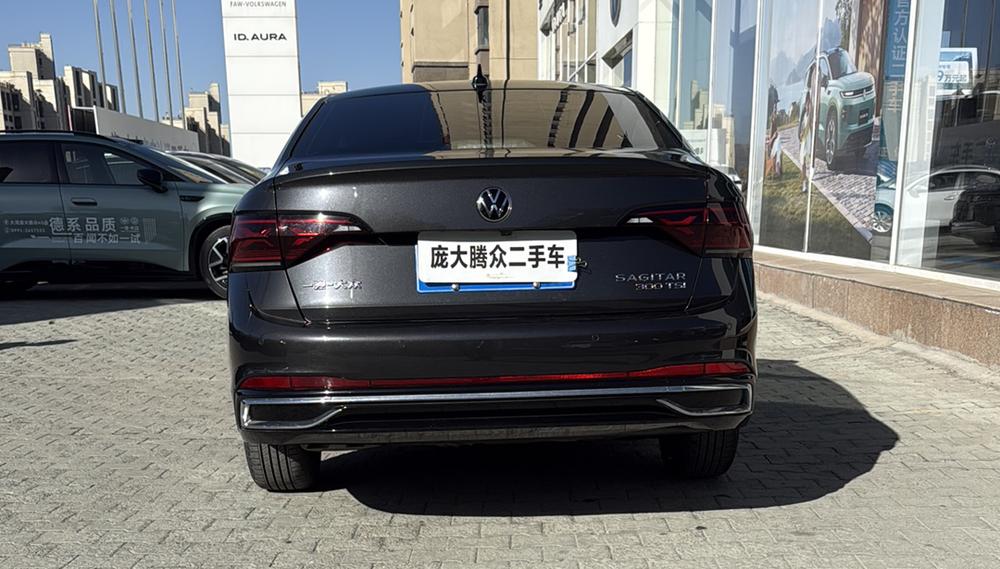 Volkswagen Sagitar