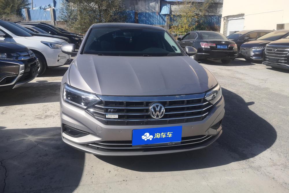 Volkswagen Sagitar