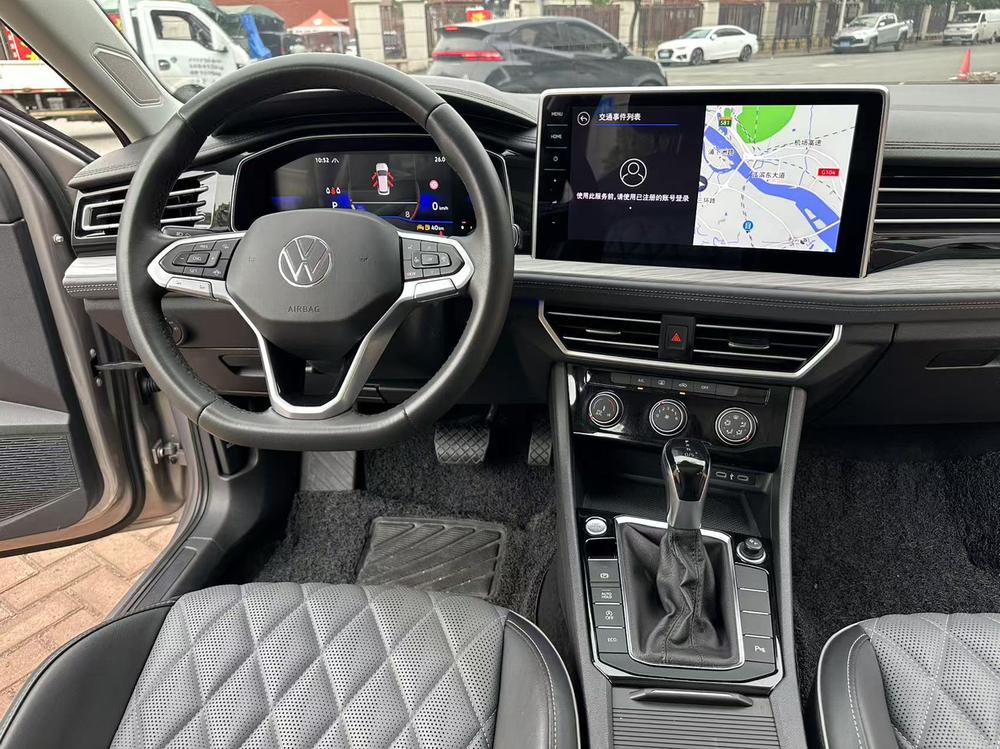 Volkswagen Sagitar