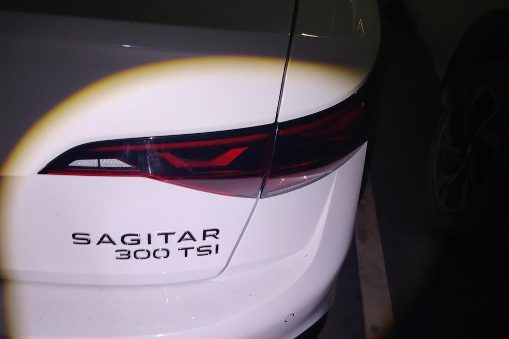 Volkswagen Sagitar