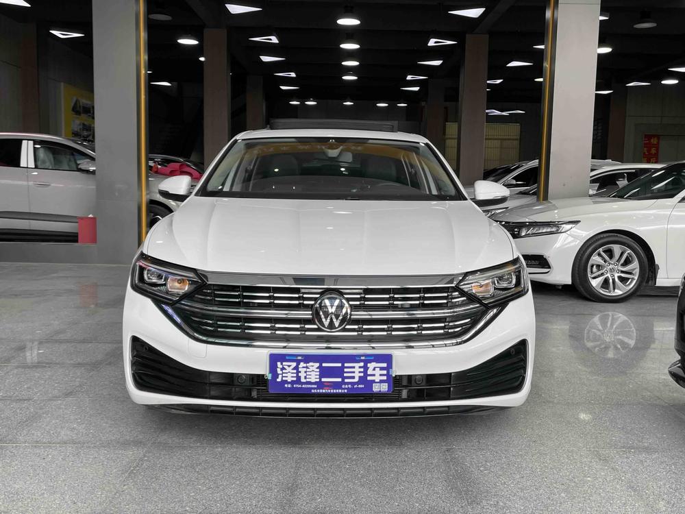 Volkswagen Sagitar