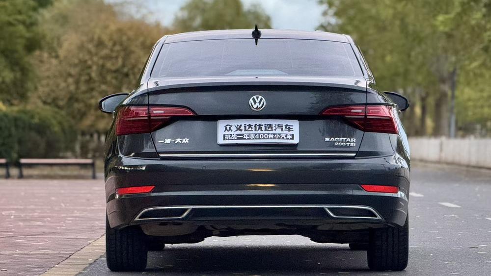 Volkswagen Sagitar