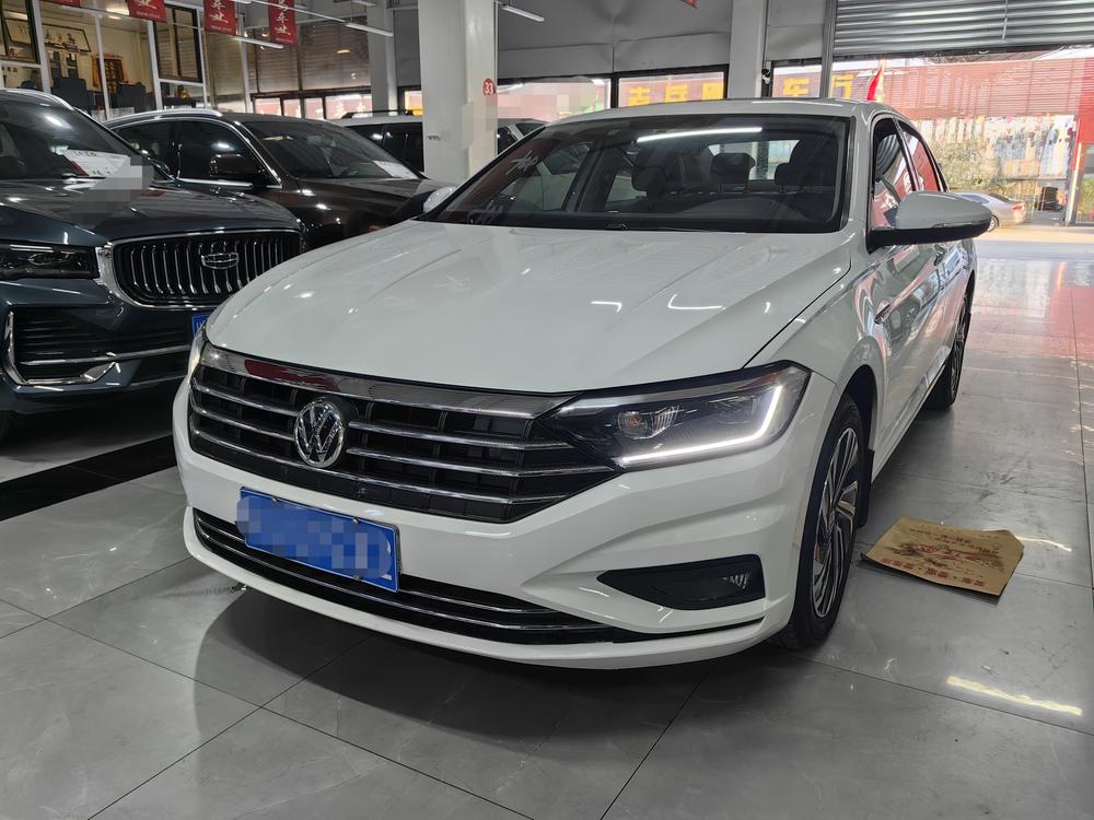 Volkswagen Sagitar