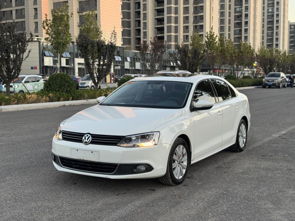 Volkswagen Sagitar
