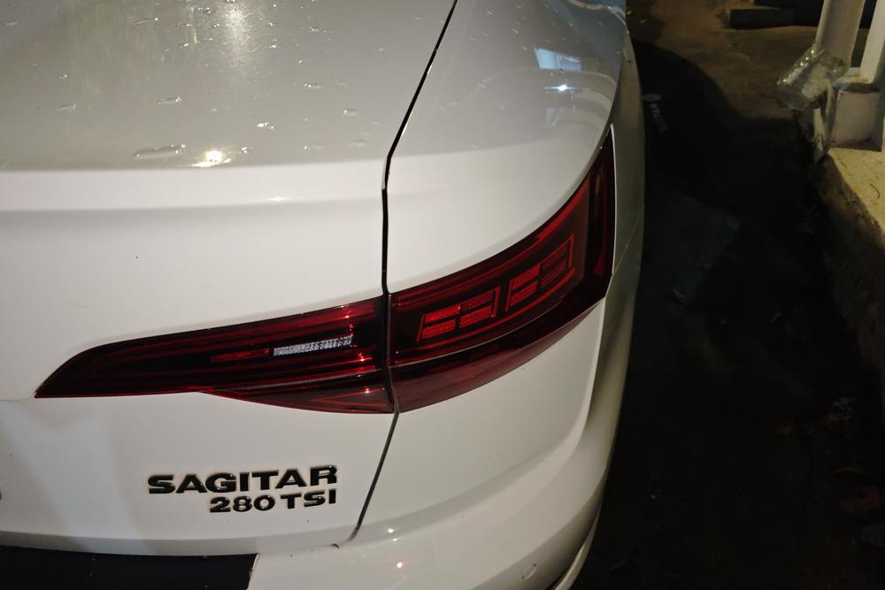Volkswagen Sagitar