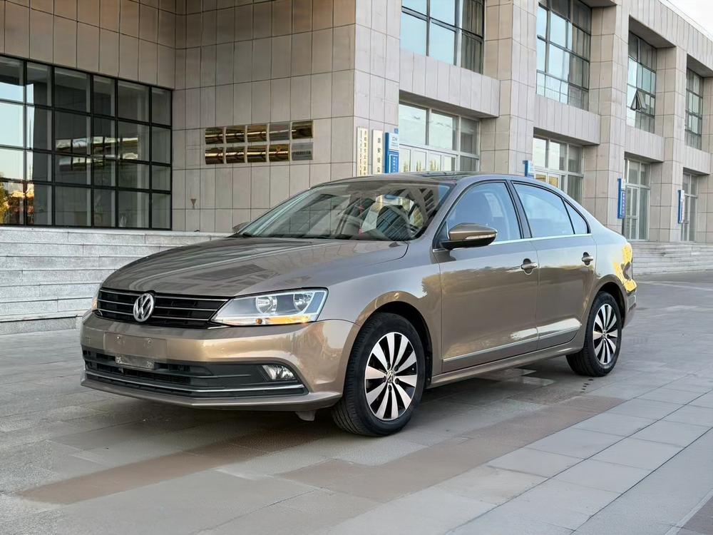 Volkswagen Sagitar