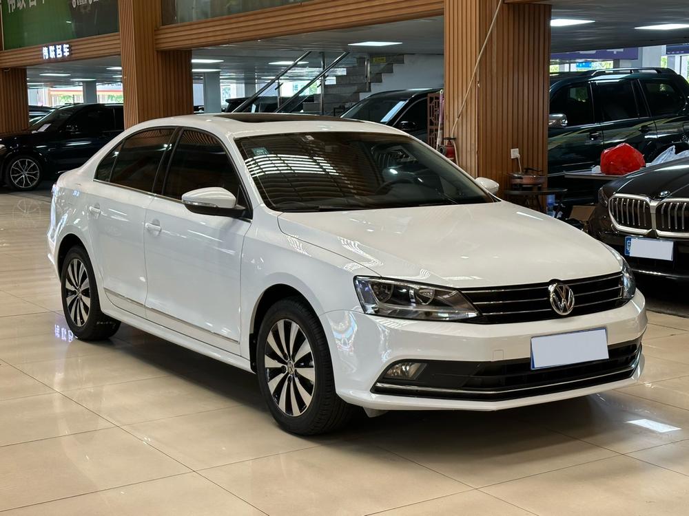 Volkswagen Sagitar