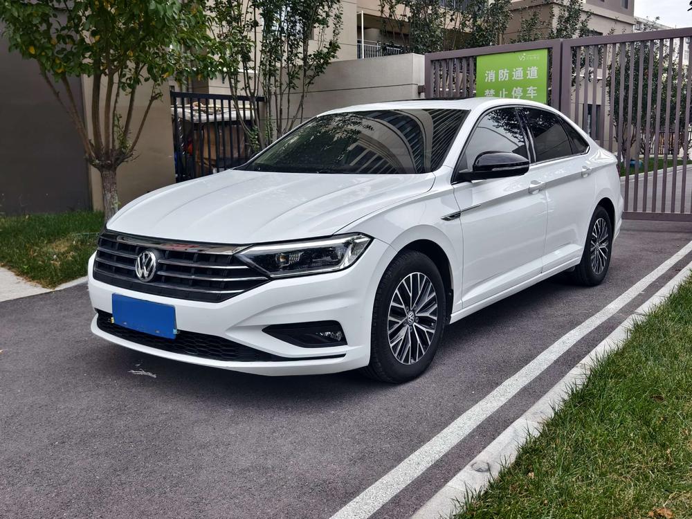 Volkswagen Sagitar