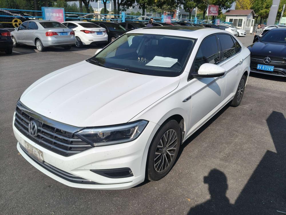 Volkswagen Sagitar