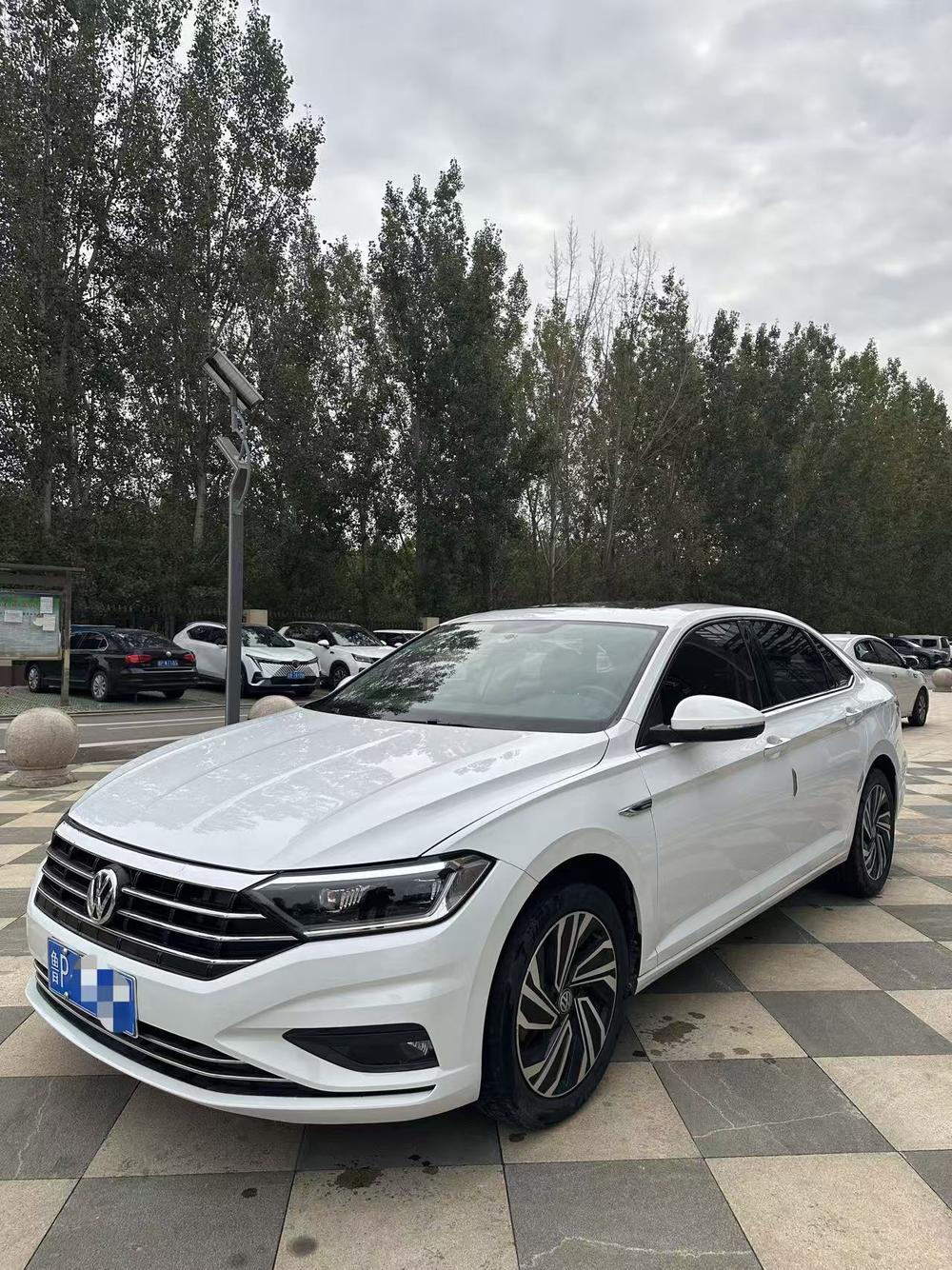 Volkswagen Sagitar