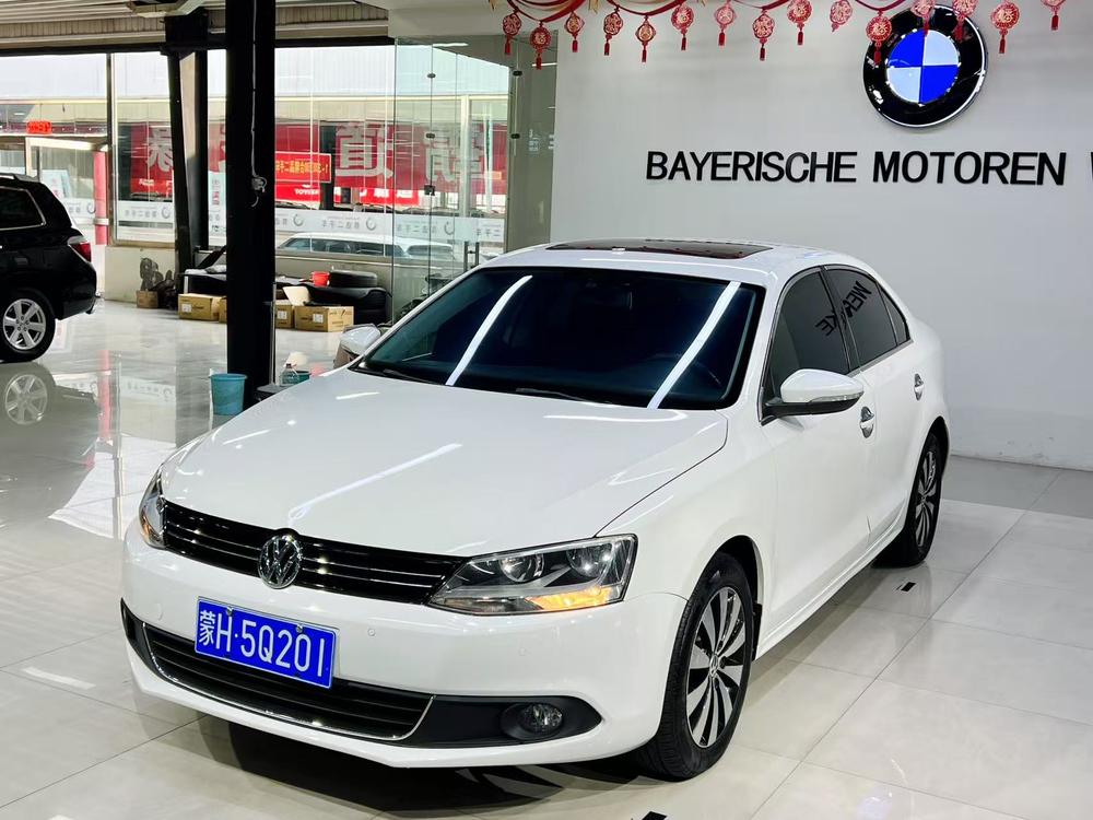 Volkswagen Sagitar