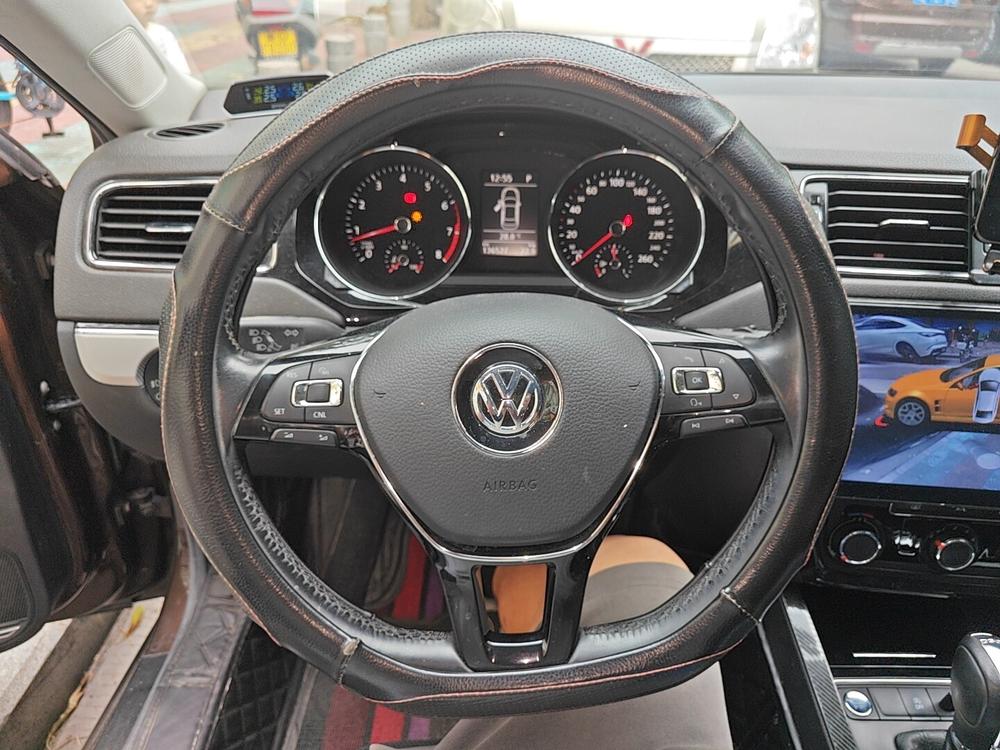 Volkswagen Sagitar
