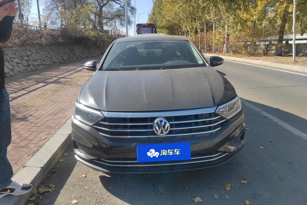 Volkswagen Sagitar