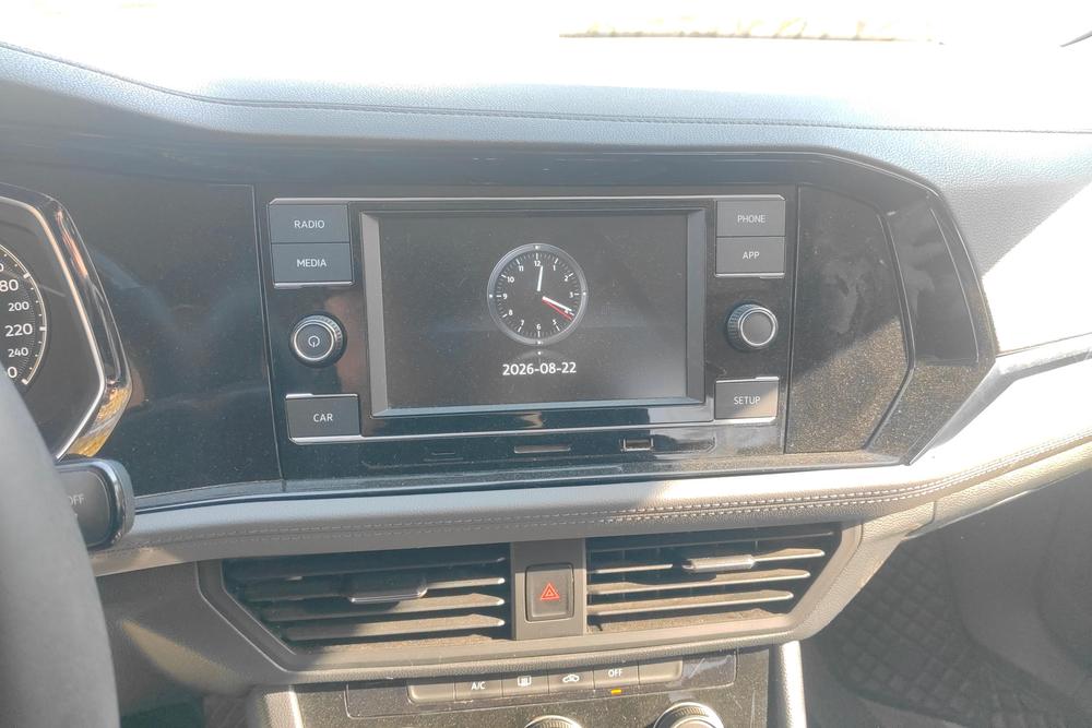 Volkswagen Sagitar