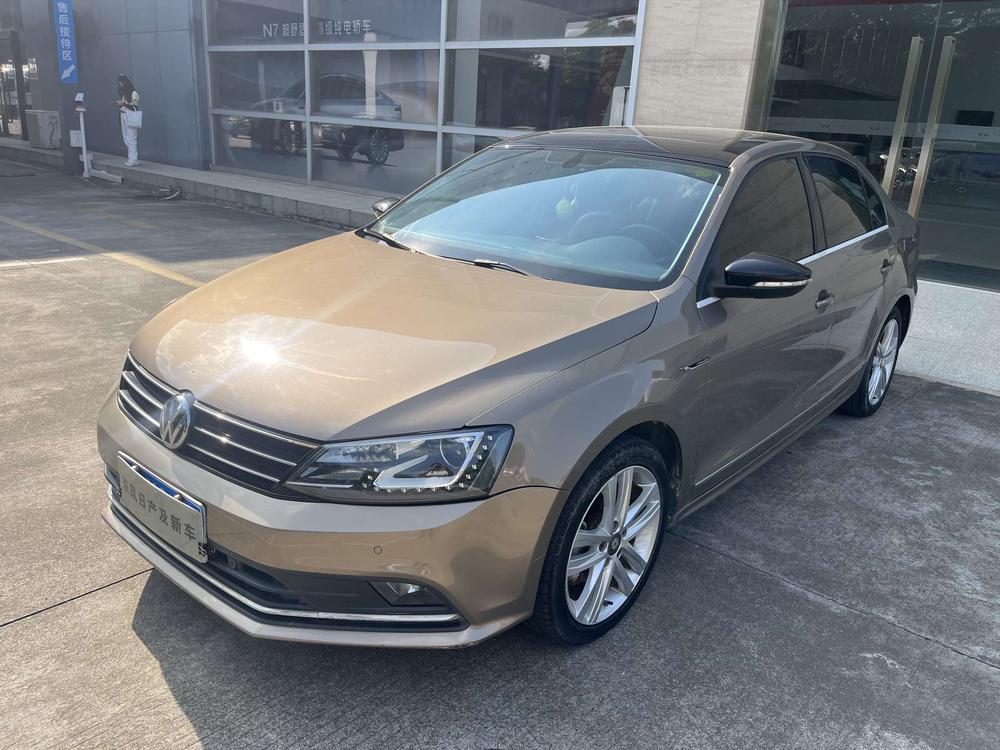 Volkswagen Sagitar