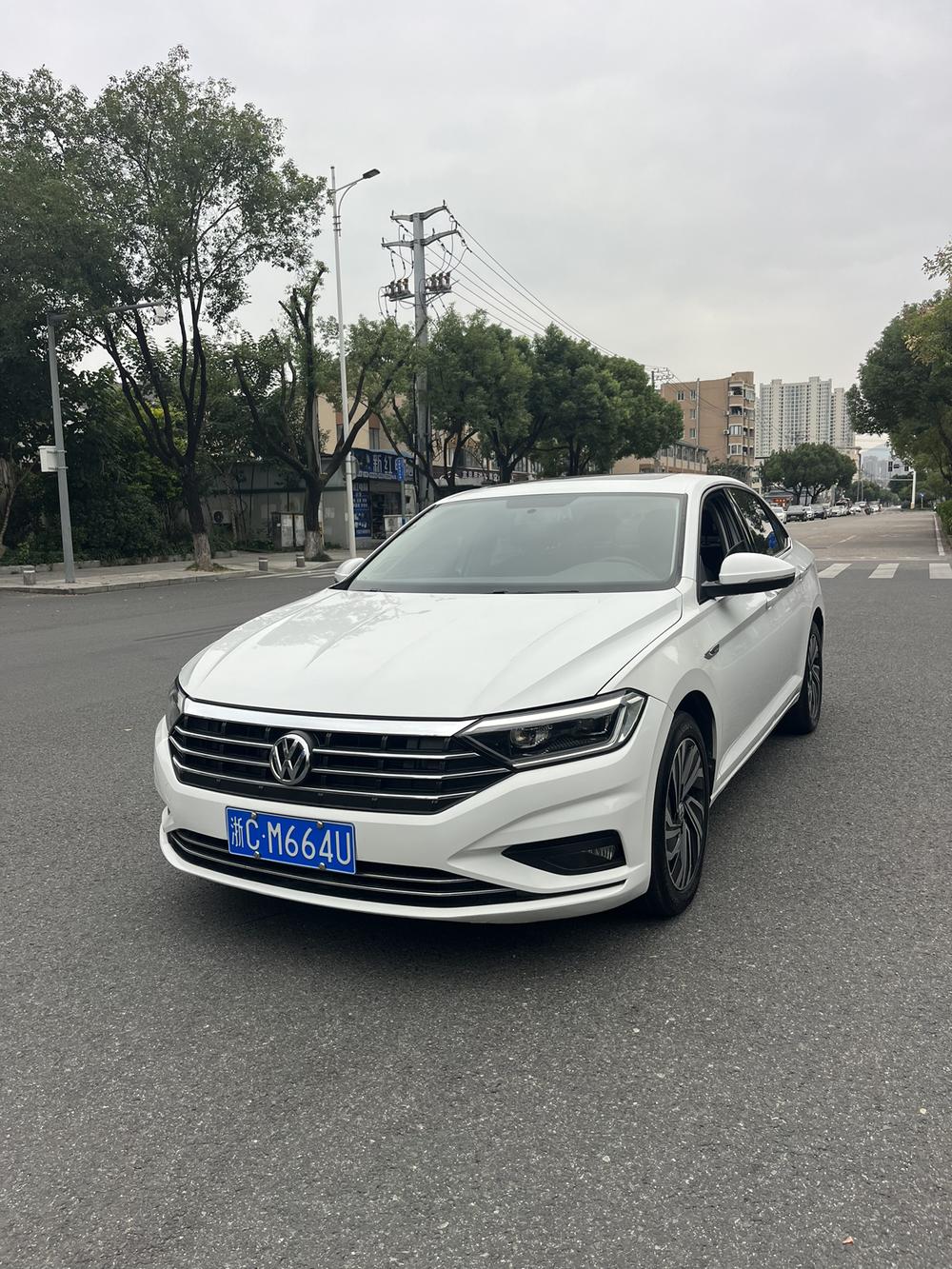 Volkswagen Sagitar