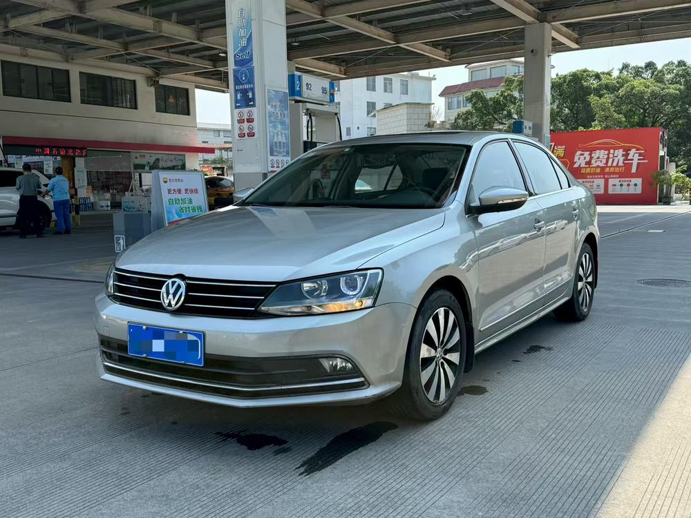 Volkswagen Sagitar
