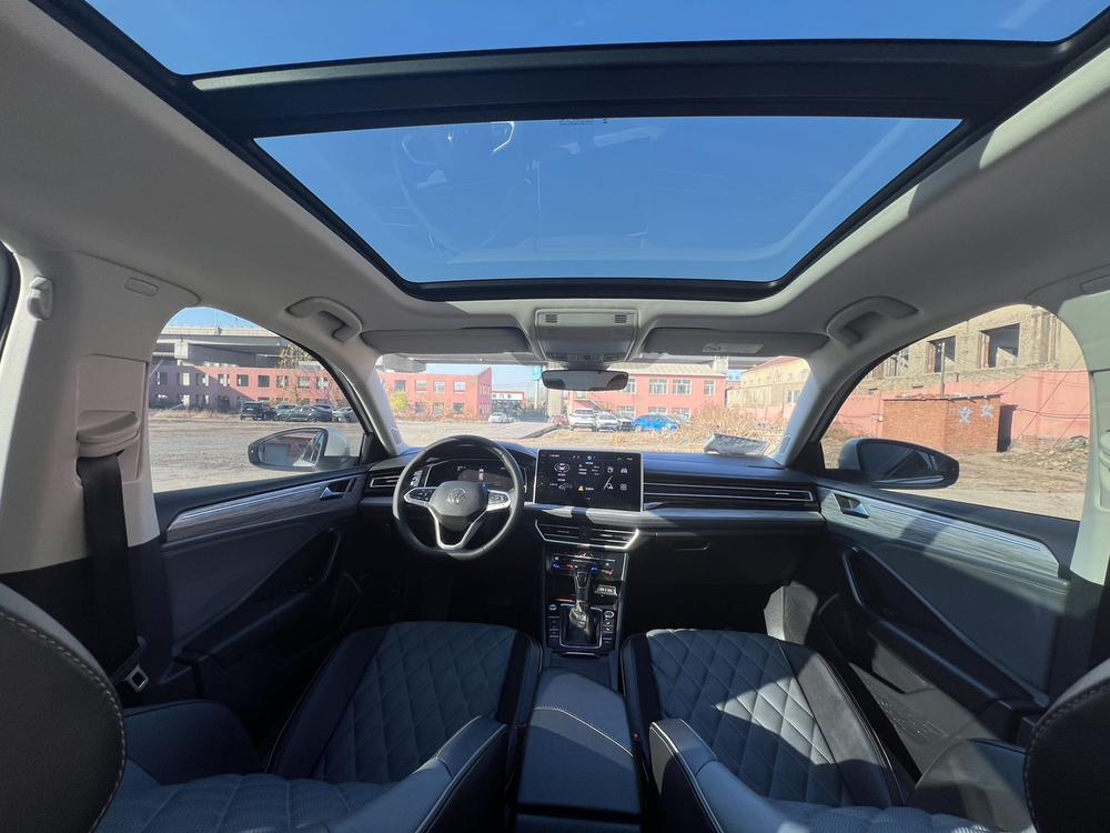 Volkswagen Sagitar
