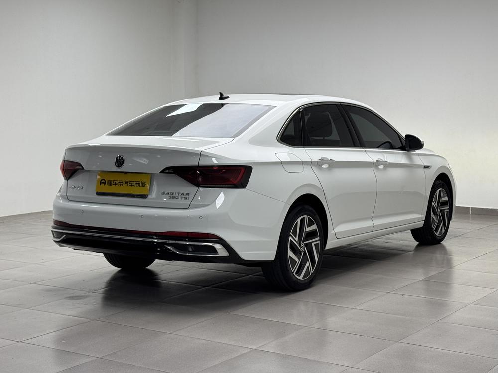 Volkswagen Sagitar