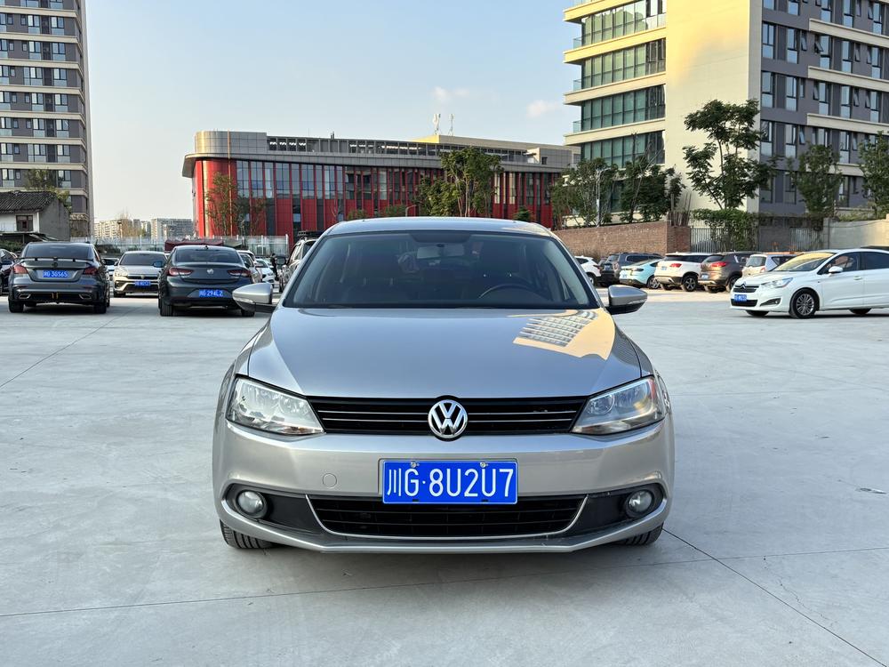 Volkswagen Sagitar