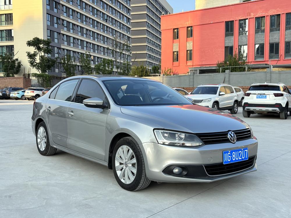 Volkswagen Sagitar