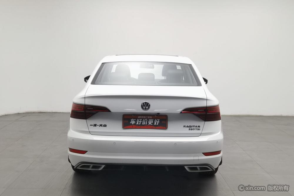 Volkswagen Sagitar